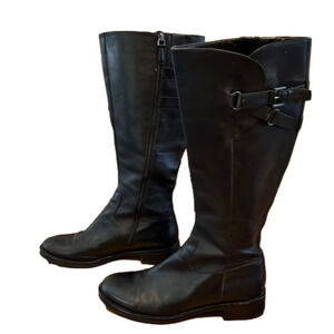 ECCO black leather boots, size 38 EU, in very good condition